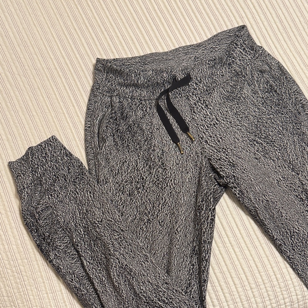 lululemon athletica Heathered Gray Drawstring Joggers